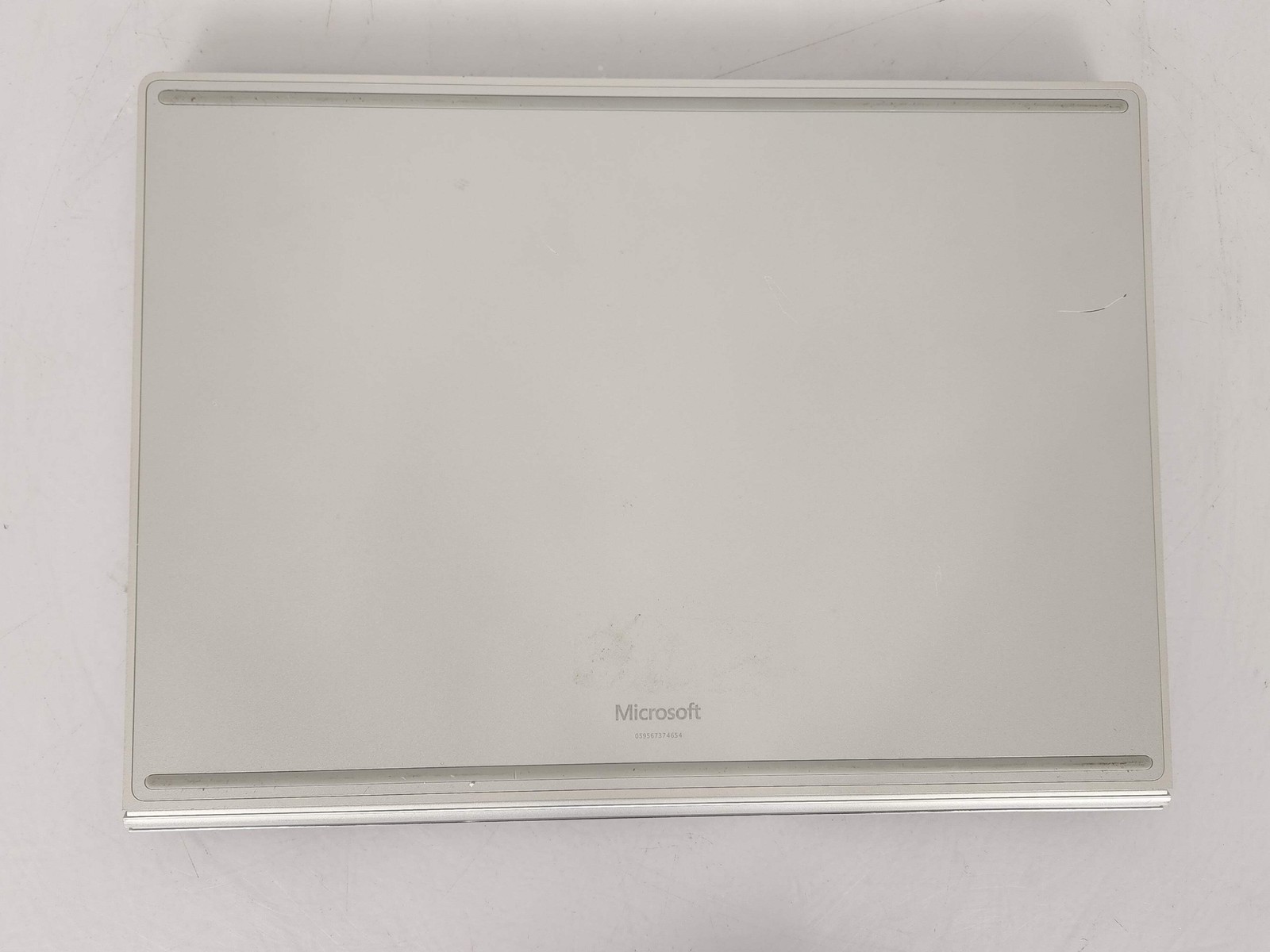 Microsoft Surface Book 2 i7 8th Gen 16GB 256GB Windows 11 Pro w/ GTX 1060