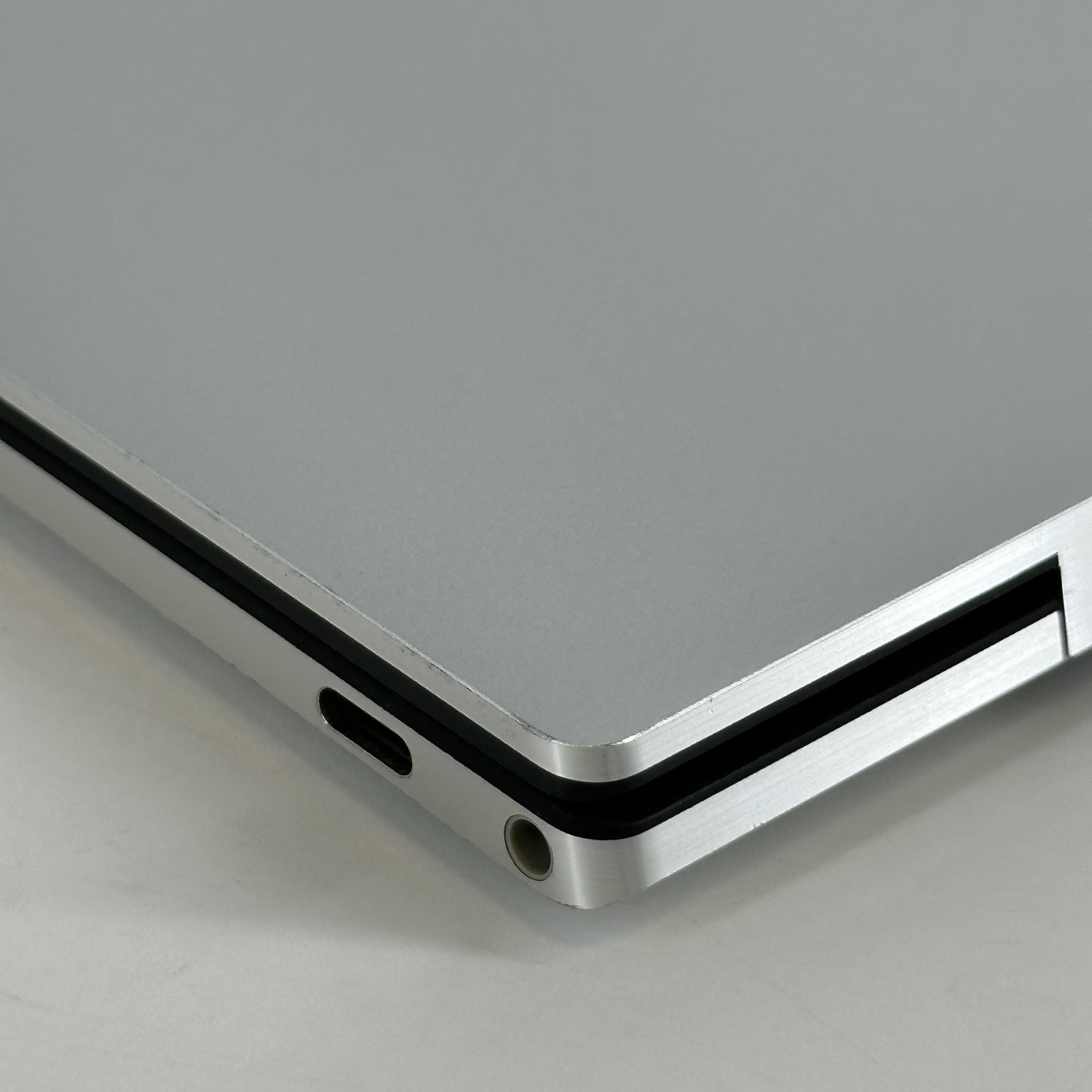Dell XPS 13 9310 Silver 3.5K TOUCH i7-1195G7 2.90GHz 32GB 512GB SSD Good