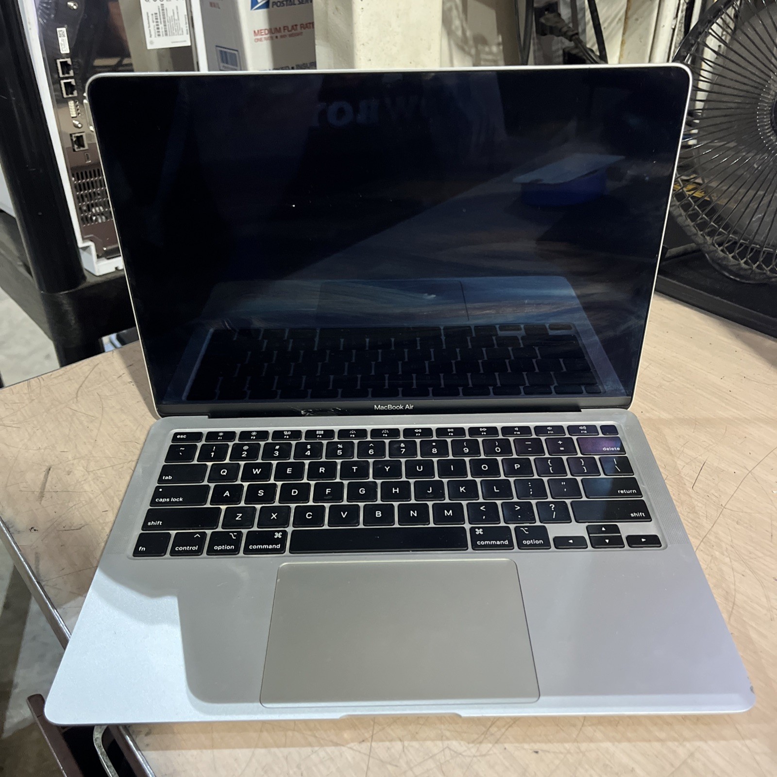 APPLE MACBOOK AIR 13″ SCISSOR, 2020 CORE I3-1000NG4 1.1GHZ 8GB RAM 256SSD