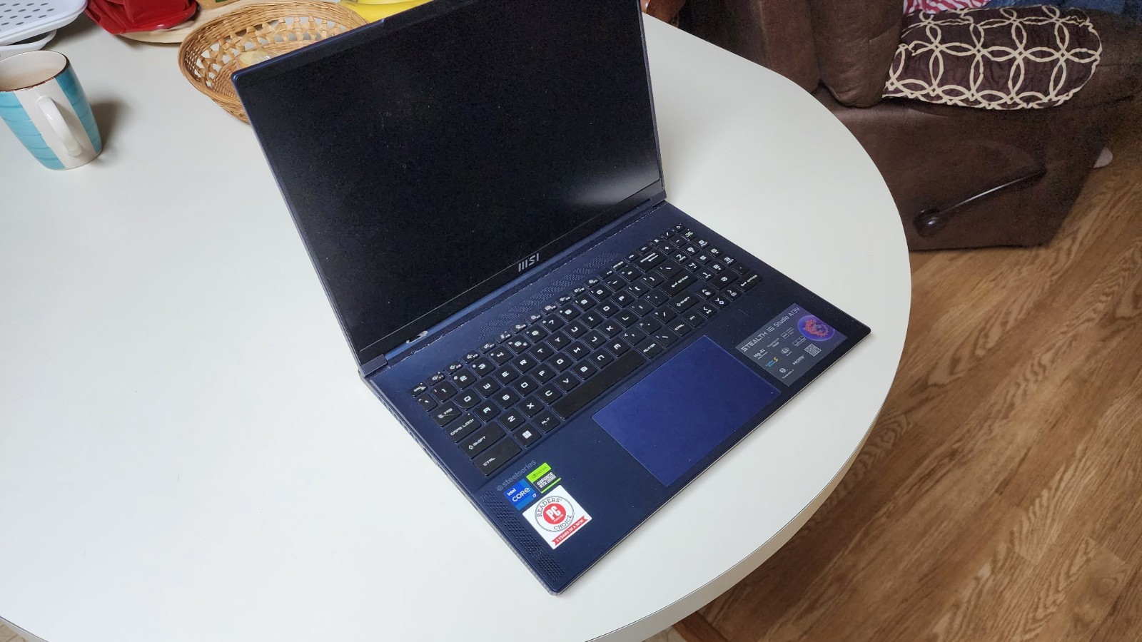 MSI Stealth 16 Studio A13VG-056US 16″ (1TB SSD, Intel Core i7-13620H,…