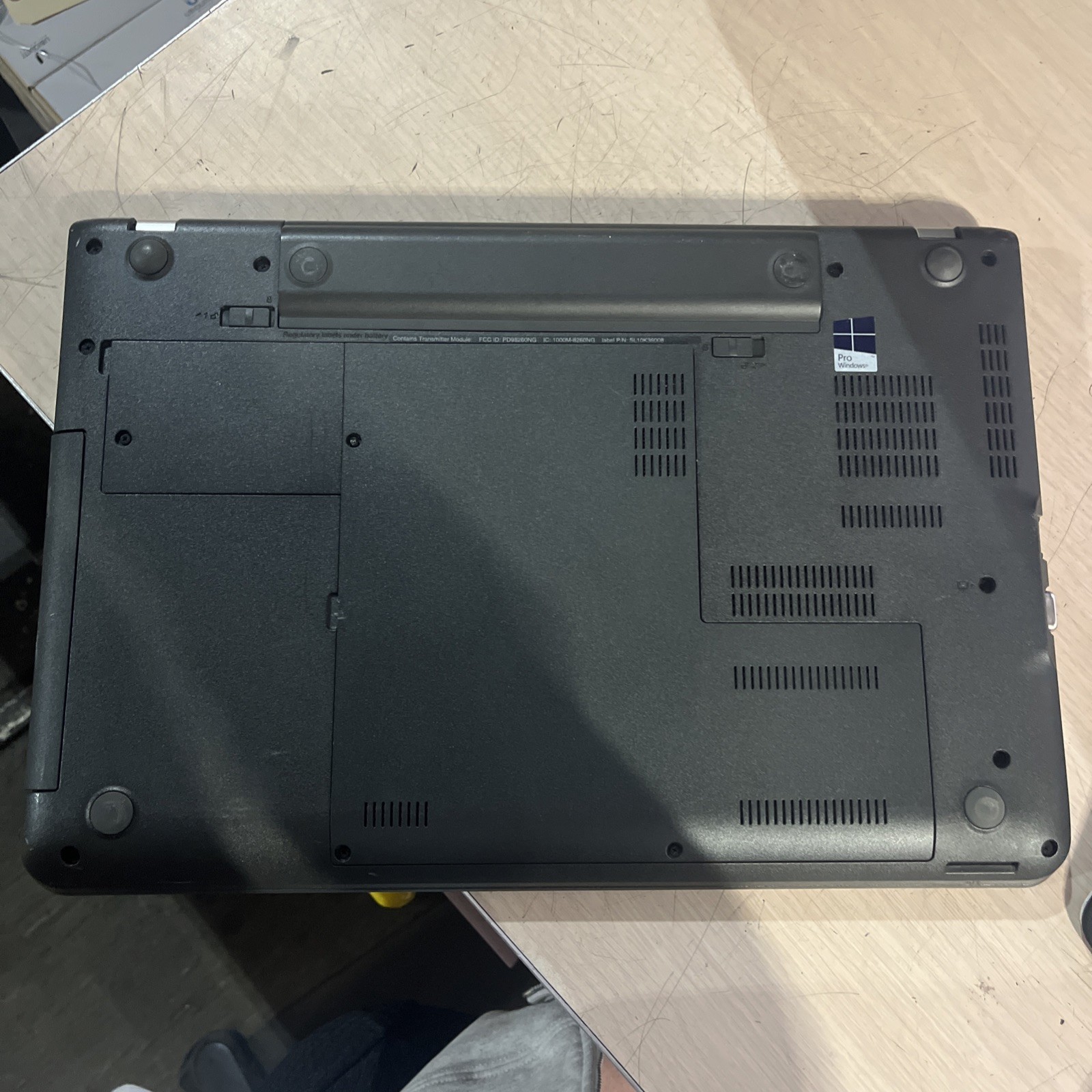 LENOVO THINKPAD E560 INTEL CORE I7-5600U 2.50GHZ 4GB RAM NO HD