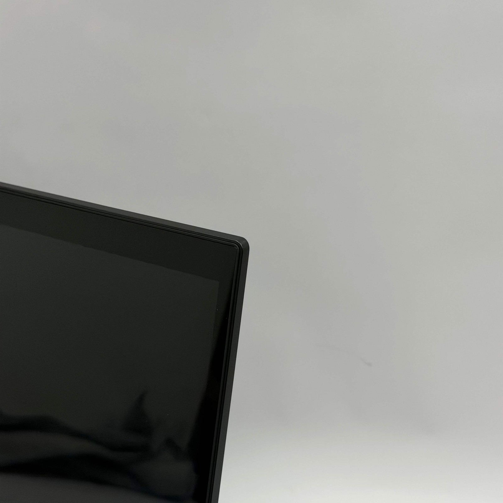 Lenovo IdeaPad Flex 5-1570 15.6″ i7-8550U 1.8GHz 16GB RAM 512GB SSD GeForce 940M