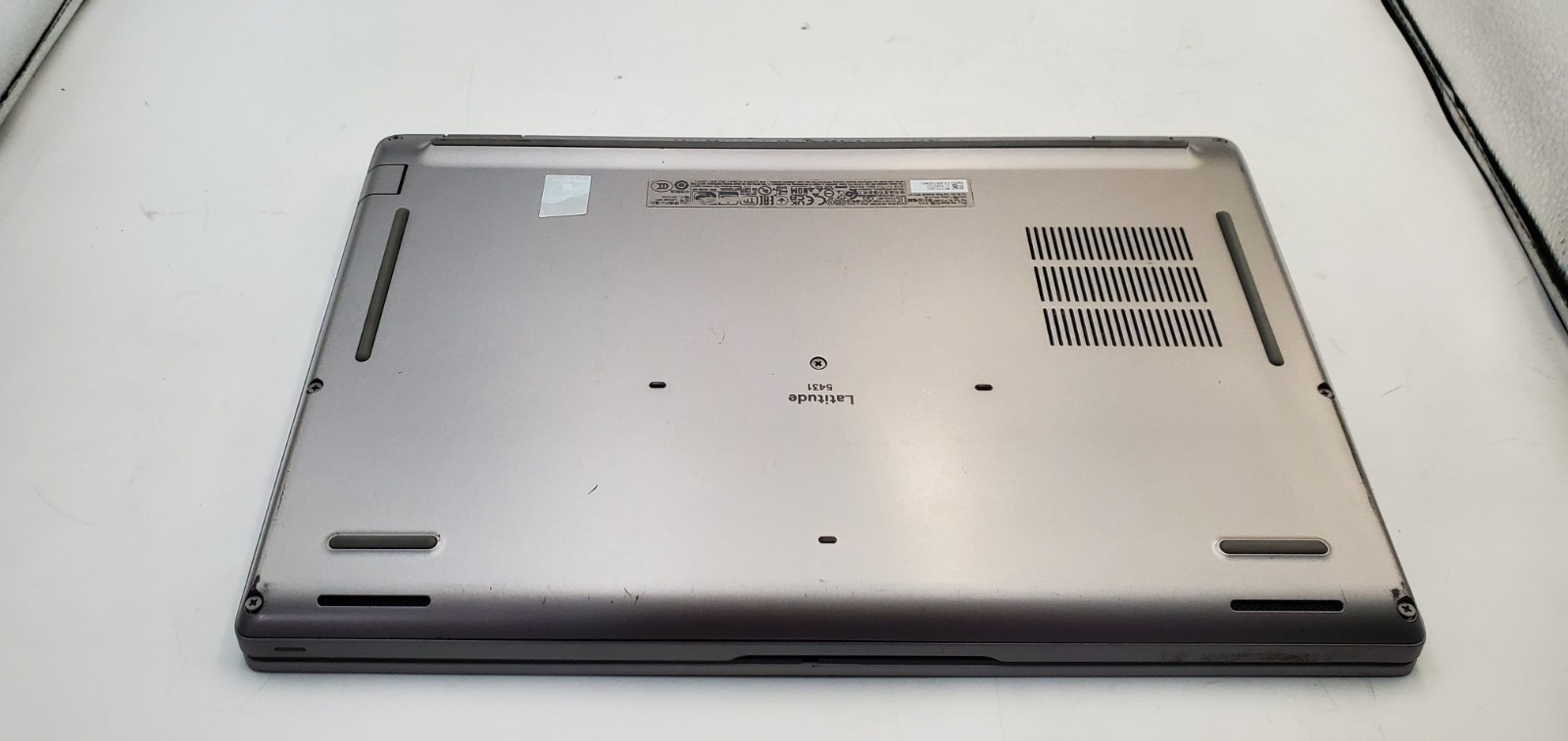 Dell Latitude 5431 14″ Laptop Intel Core i5-12th Gen No RAM/SSD/Charger/OS