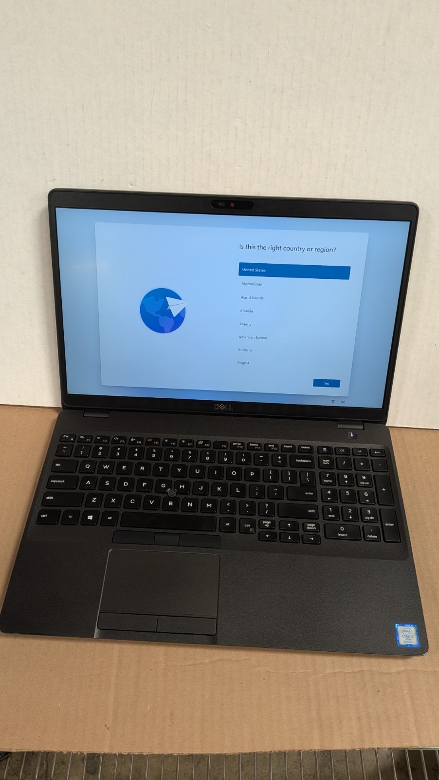 Dell Latitude 5590 i5-8250U 15.6″ 16GB RAM 256GB SSD Win11P W/AC