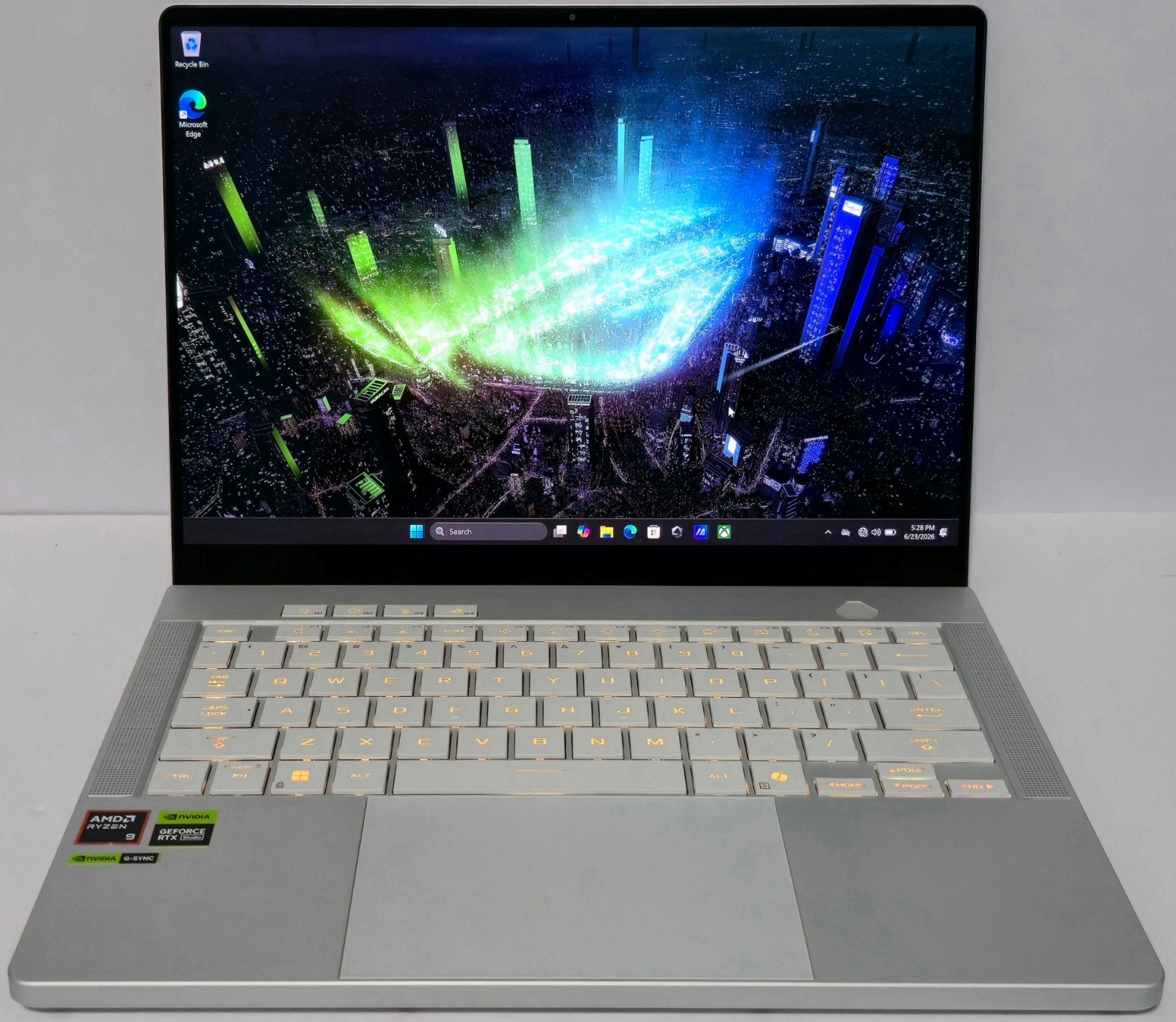 ASUS ROG Zephyrus G14 3K 120Hz OLED (Ryzen 9 270, 16GB/1TB, RTX 5060) White
