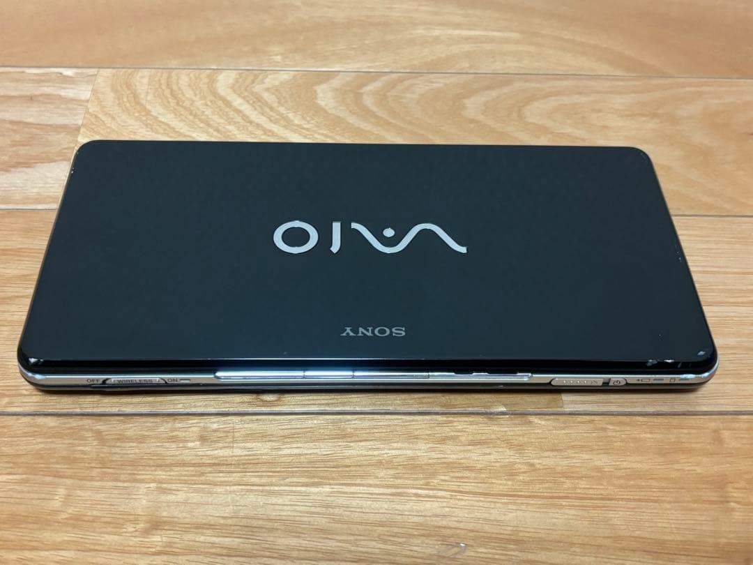 Sony VAIO VGN-P90S type P 8″ Ultraportable Atom Z540 2GB 60GB WinXP As-Is