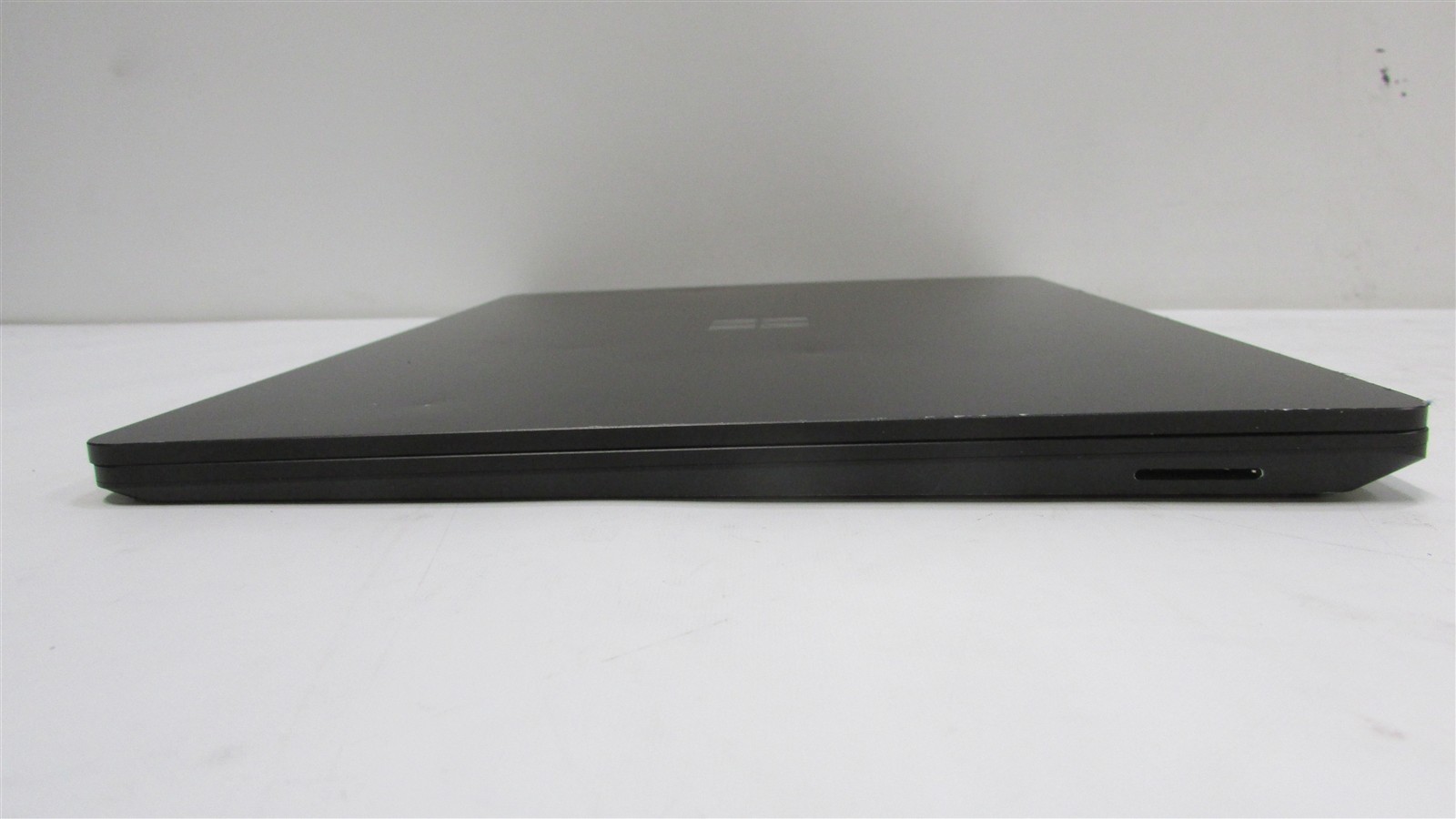 Microsoft Surface Laptop 5 1951 i7-1265U 2.7GHz 32GB RAM 1TB 13″ Win 11 Pro DMG