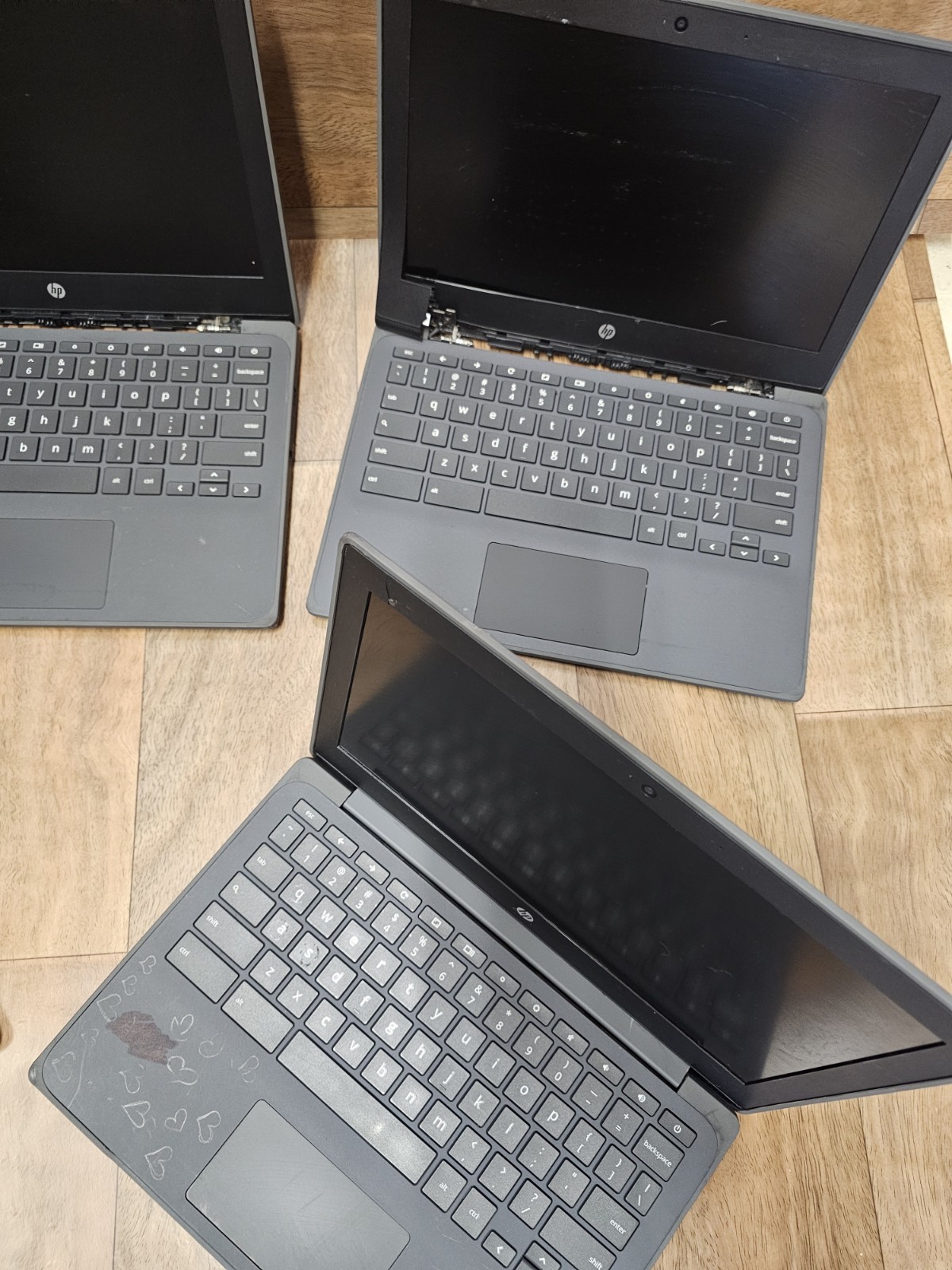 Lot of 10 HP Chromebook 11A G8 EE 11.6″ A4-9120C 4GB 32GB Parts Repair Locked