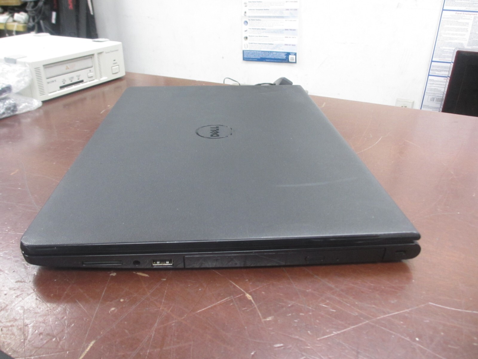 Dell Inspiron 15 3565 15.6″ AMD A6-9200 2.0GHz 4GB/500GB DVDRW Laptop+AC [NO OS]