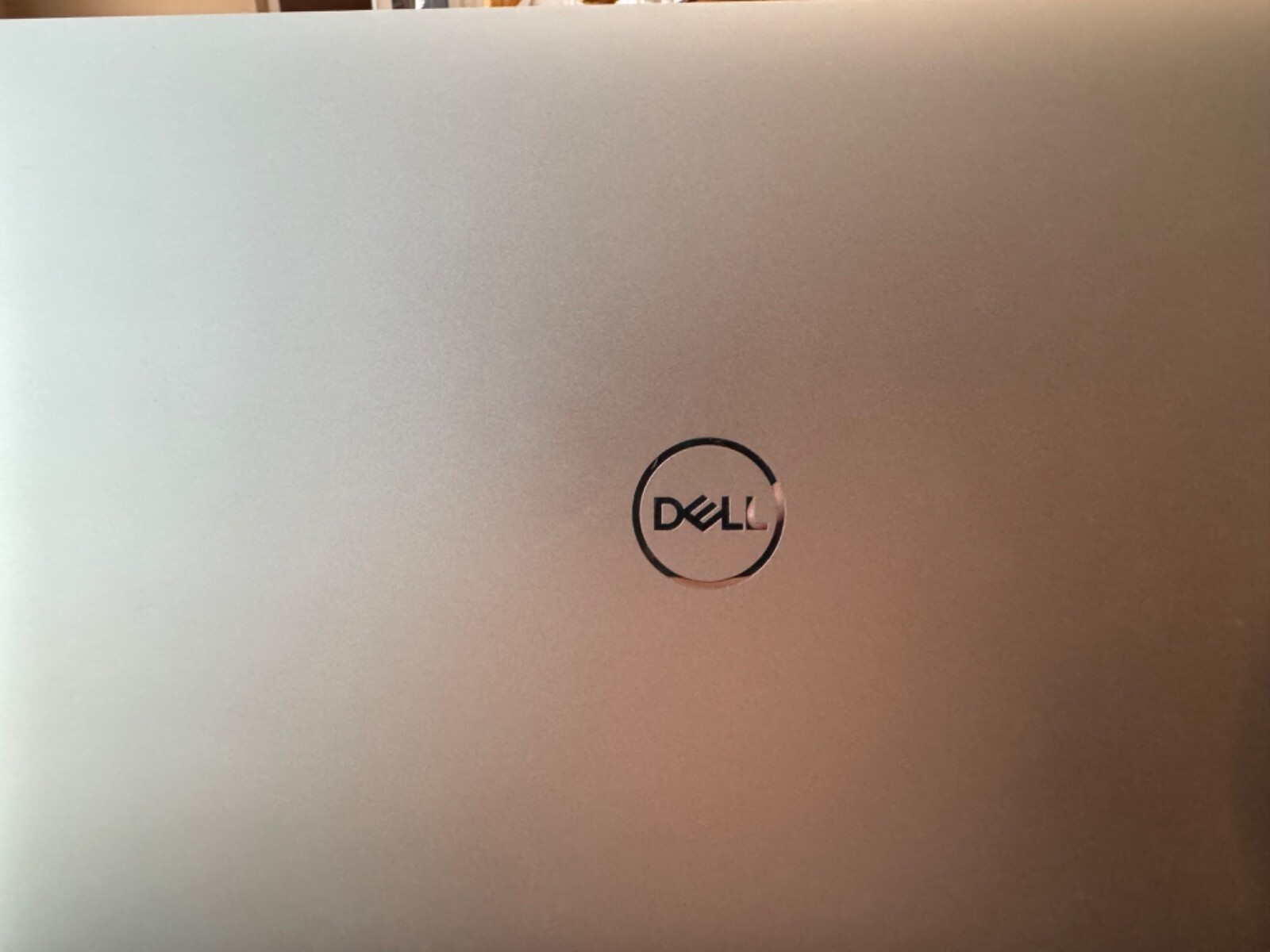 Dell XPS 15 7590