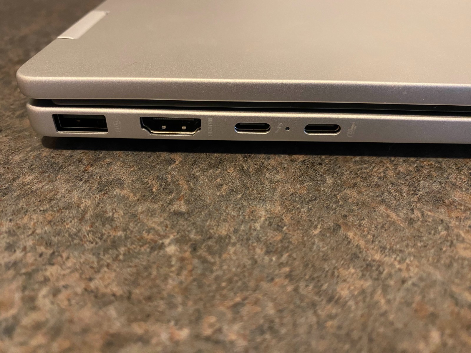 Barely Used HP OmniBook 7 Flip 16 (3K 16″ OLED Screen, 2in1) 16 GB Ram 1TB SSD