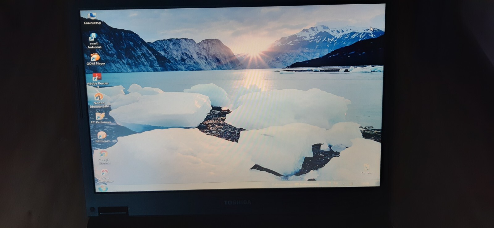 Toshiba Satellite l30-134 Celeron® M CPU 410 1.46 GHz 1.5GB RAM, 120 GB HDD Win7