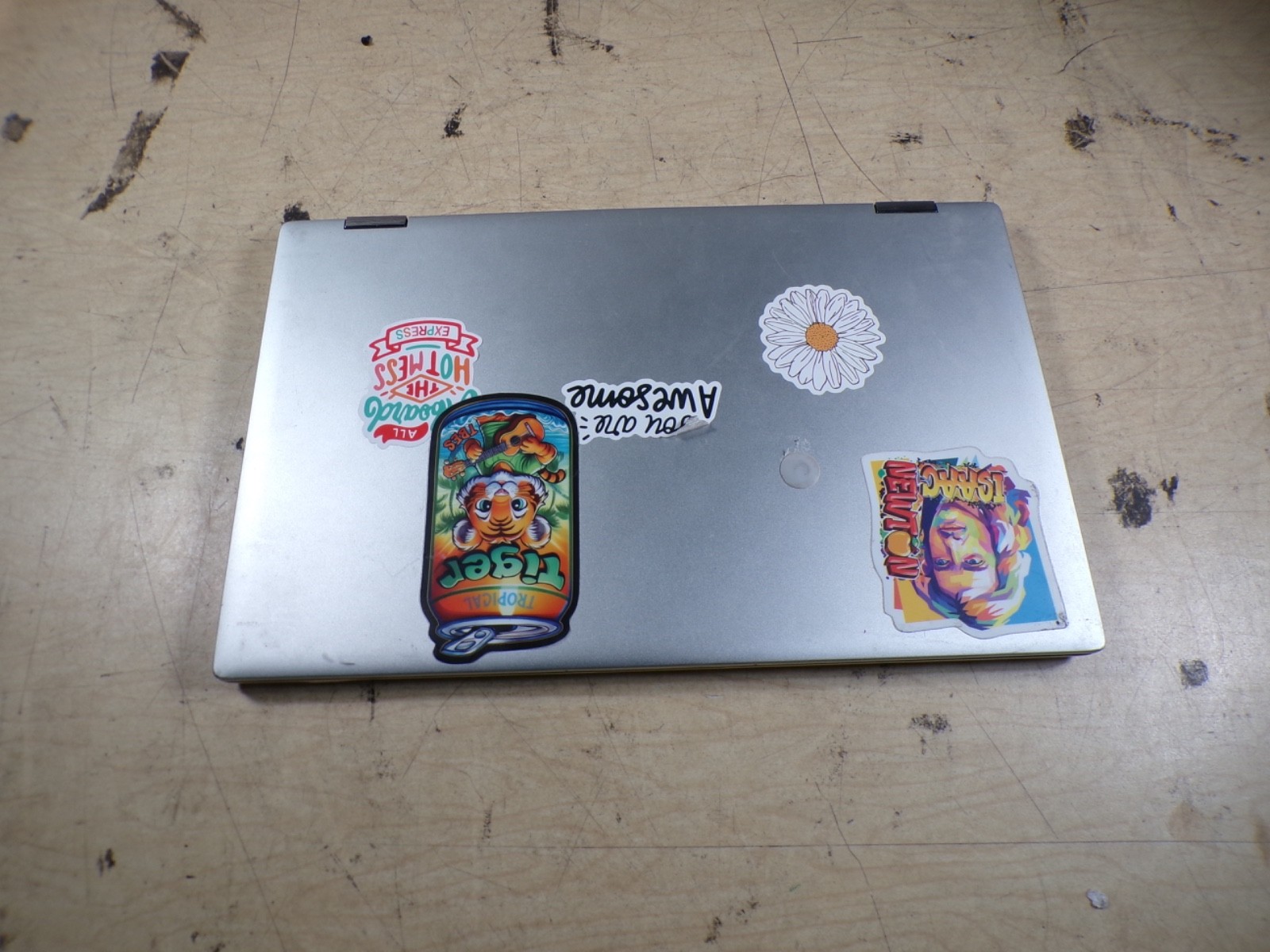 ASUS C434T I5 8TH GEN 8GB RAM **UNTESTED **NO HD/ NO CADDIE/ NO OS/ NO CHARGER *