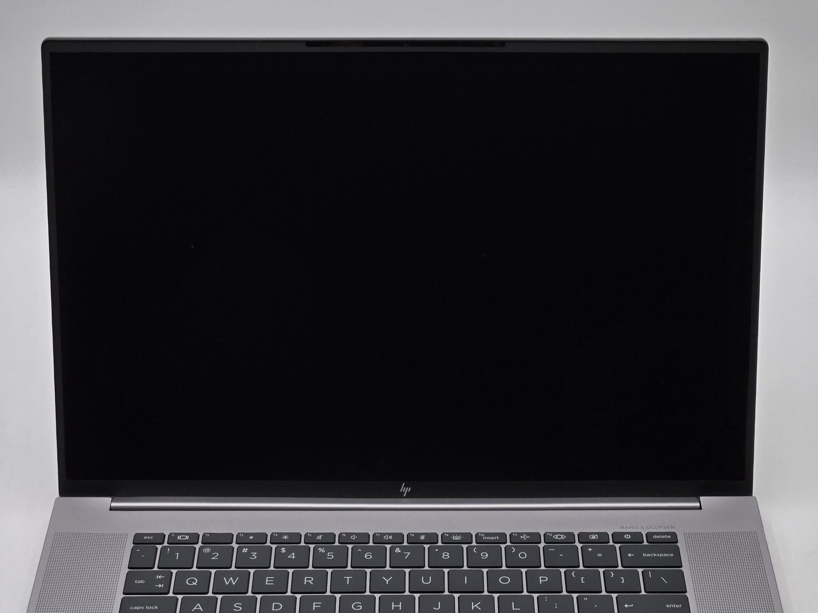 HP ZBook Studio G10 16″ UHD+ 4K+ 13TH I7-13800H 512GB SSD 32GB W11P RTX A1000