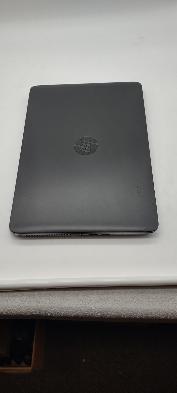 EliteBook 745 G2. 10 Computer Cores(4 cpu,6gpu)8GB.120GB SSD.14″.W11.No charger