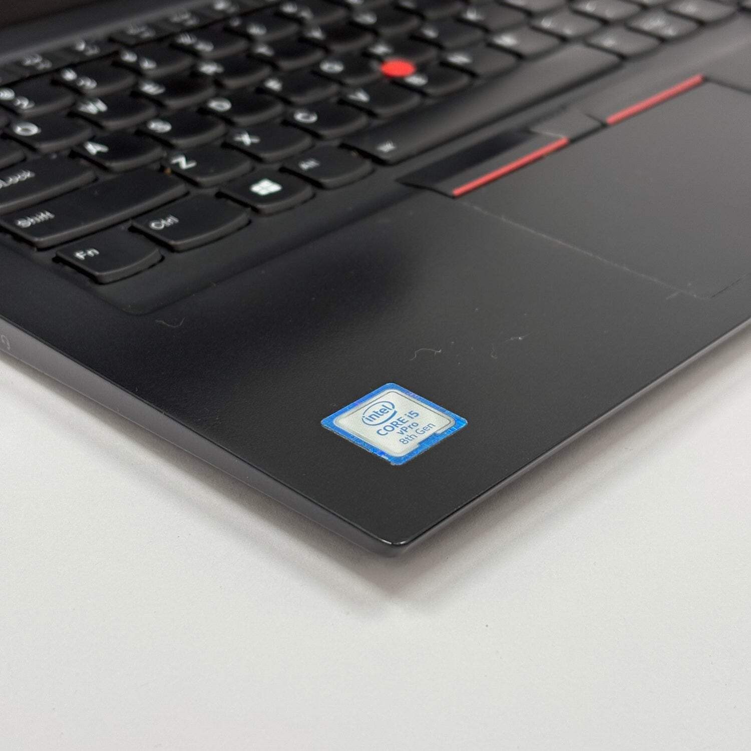 Lenovo ThinkPad T490s 20NX003 14″ i5-8365U 1.6GHz 8GB RAM 256GB SSD