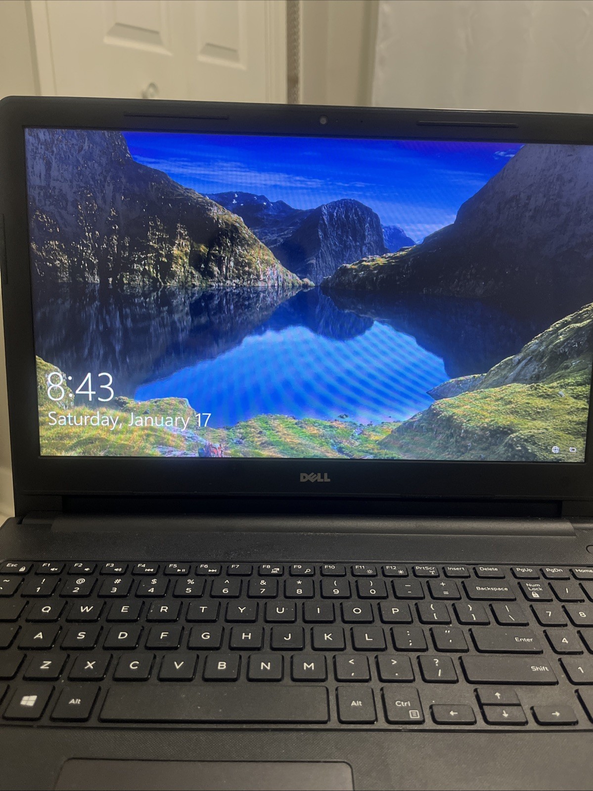 EUC Dell Inspiron 15 3552 15.6″ HD Laptop/Intel 500GB HDD/Win10 – Inspected!