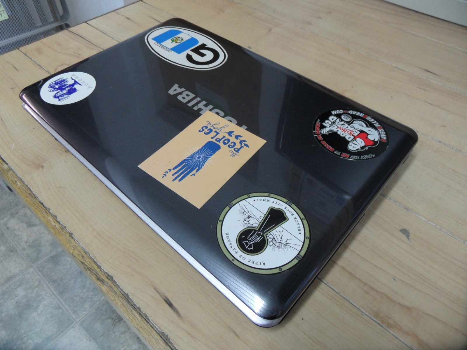 Toshiba Satellite L505 L505-ES5018 Laptop For Parts Posted Bios No Hard Drive *