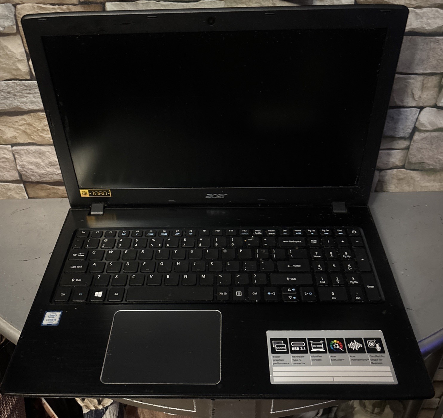 Acer Aspire E 15 E5-575-Laptop Intel Core i5 Model#N16Q2, Mfd. 2016.. Untested