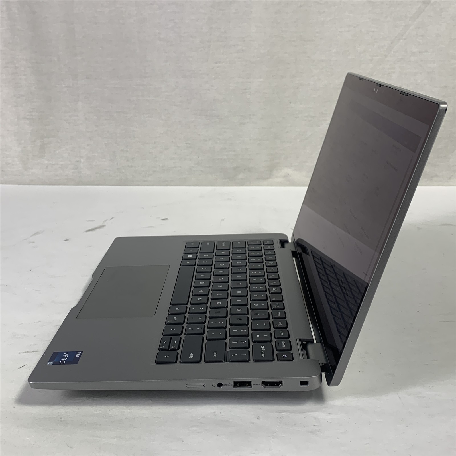 Dell Latitude 5340 13.3″ Laptop i5-1345U 1.6GHz 16GB 256GB NVMe SSD – Win11