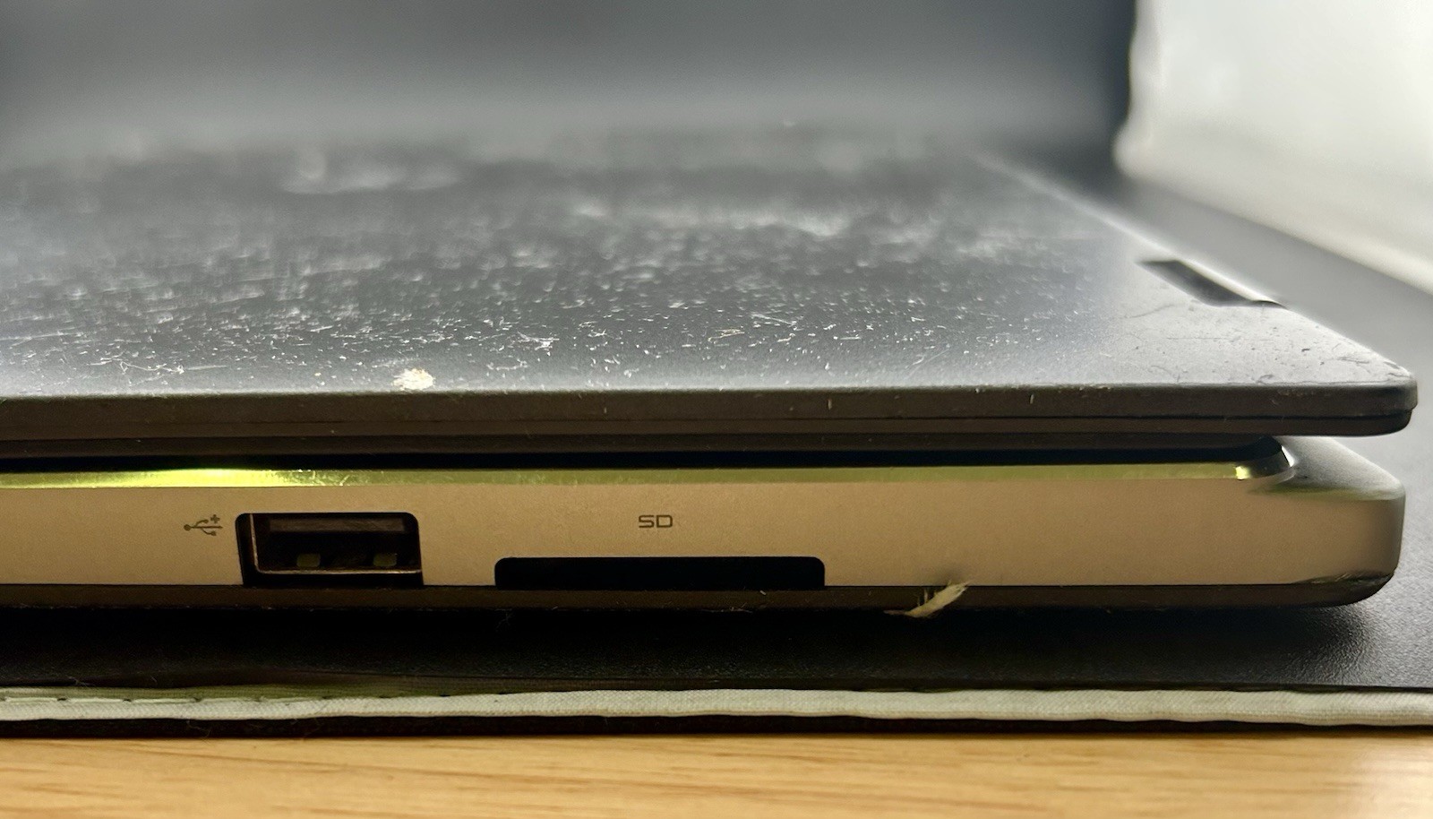 Dell Inspiron 13 7352 Laptop (for Parts or Repair) 2014 13.3-inch Intel Graphics