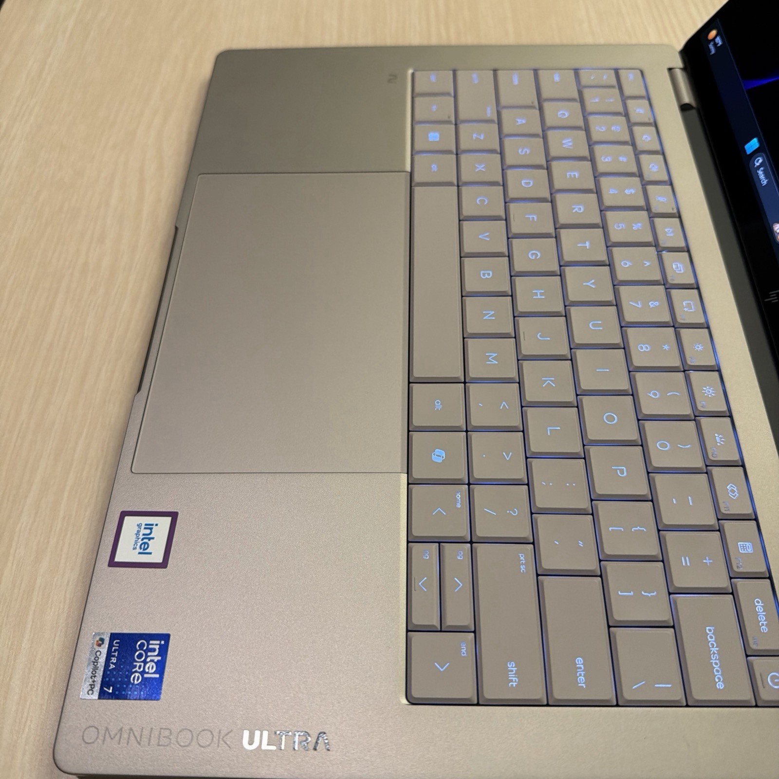 HP OmniBook Ultra 14-kd0013dx 3K 1TB Touchscreen Recent 2026 Model Mint Conditio