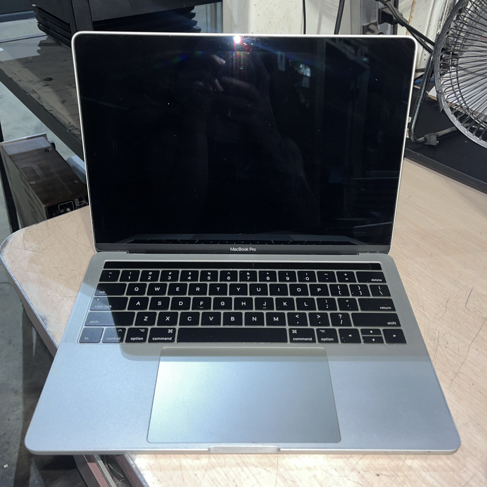 APPLE MACBOOK PRO 13″ TOUCH/MID-2017 CORE I5-7267U 3.1GHZ 8GB RAM 256SSD