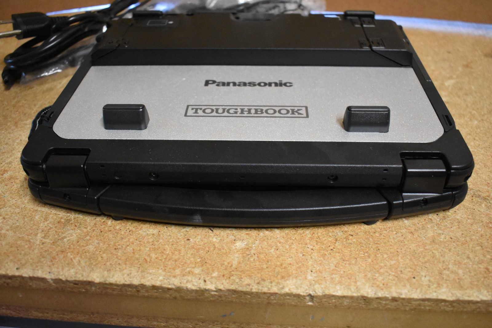 Panasonic Toughbook CF-20 1.6 GHz Core i5-7Y57 @ 1.2GHz 8GB 512GB Win10 Hours 0