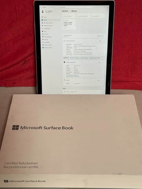 Microsoft Surface Book 2 1832 i7-8650U 1.9GHz 8GB DDR3 256GB SSD SIL NO KEYBOARD