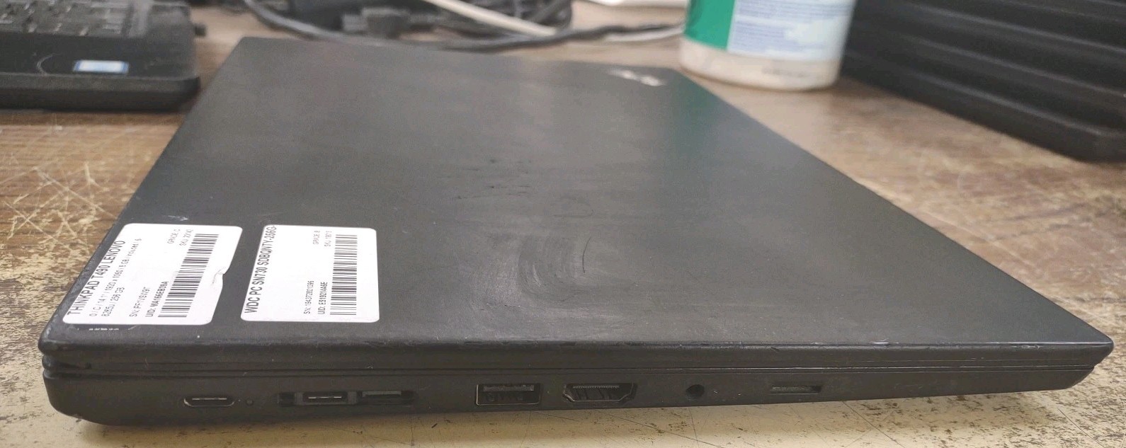 Lenovo ThinkPad T490 14″ W/ i5-8265U 1.6GHz, 8GB, 256GB