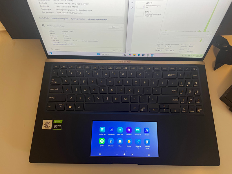 Graphics/Animation Design LAPTOP ASUS Zenbook Pro UX534FTC-NH77 with Miniscreen