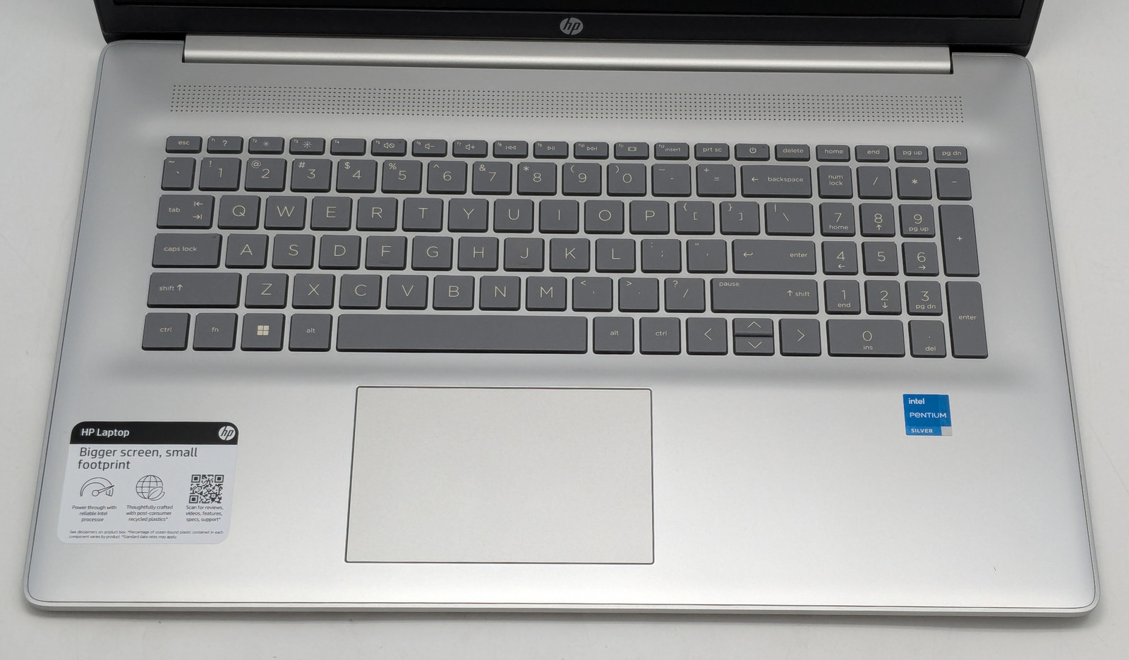 HP Laptop 17-cn0276nr 17.3″ Intel Pentium Silver N6000 8GB DDR4 512GB SSD W11H