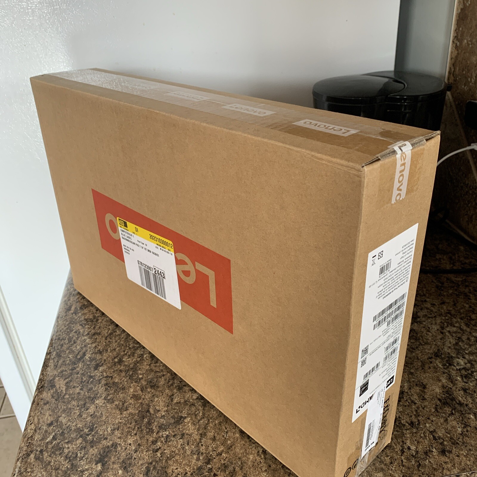 Lenovo Slim Pro 7 14ARP8 14.5″ Laptop AMD Ryzen 7 7735HS 512GB RTX 3050 Pc