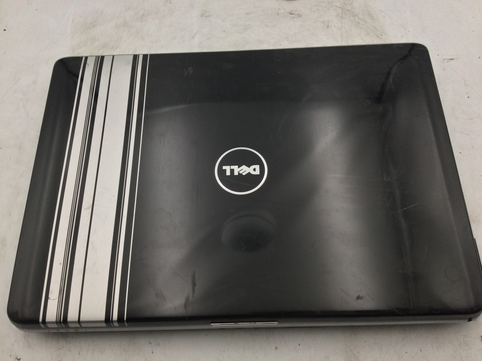 DELL INSPIRON 1720 – BOOTS TO BIOS – INTEL CORE 2 DUO – 512MB RAM -READ DESC- BB