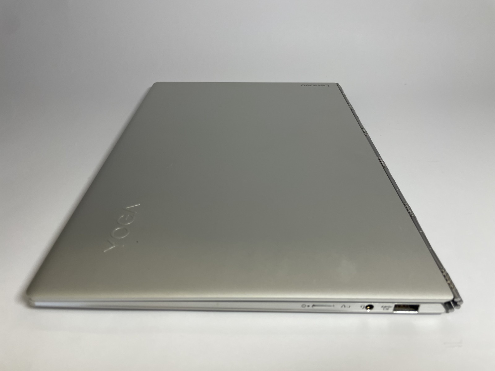 Lenovo Yoga 910-13IKB 80VF Touchscreen Notebook