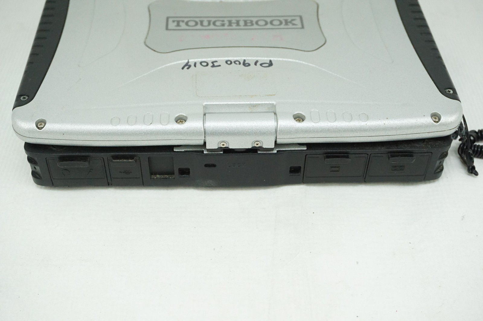 Panasonic Toughbook CF19 i5-3610ME 2.7GHz 4GB RAM Has Stylus No Hard Drive