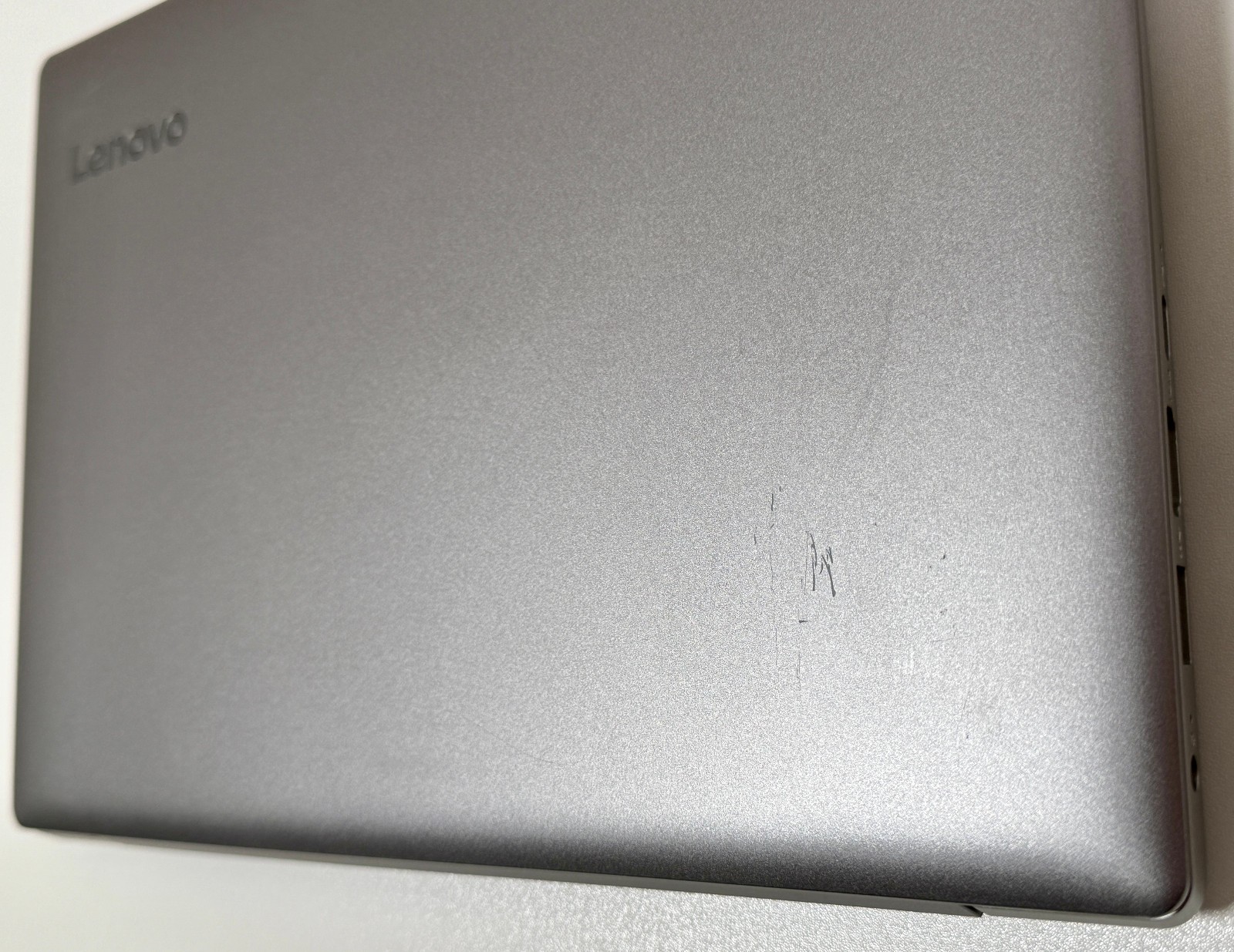 Lenovo ideapad 130S-11IGM 11.6″ 1.1GHz Pentium Silver N5000 4GB RAM 64GB eMMC