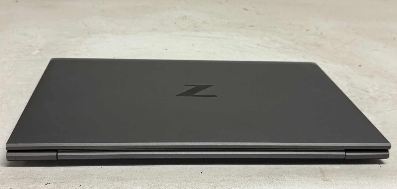 HP ZBook Firefly 14 G8 14″ (i7-1185G7 – 32GB RAM – 1TB SSD – Win11Home)