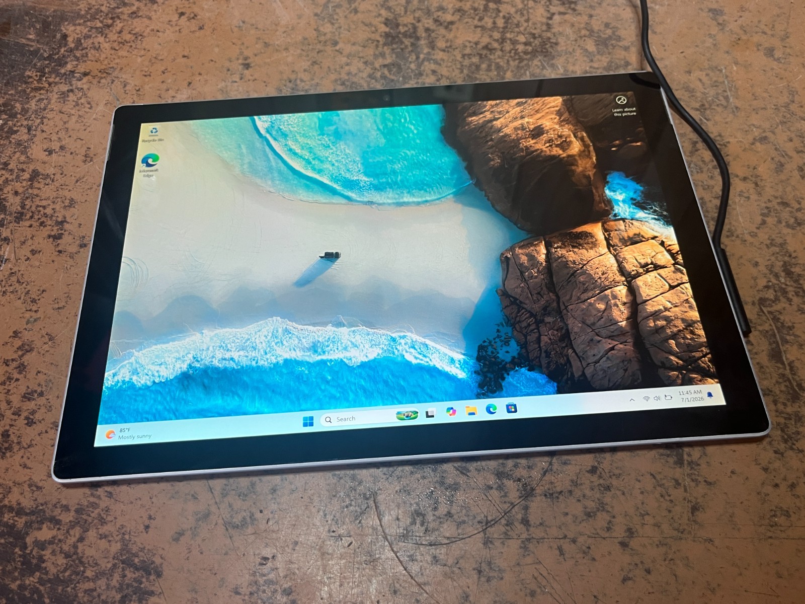 Microsoft Surface Windows 11 Pro 12.3″ Tablet i5-7300u 8gb 256gb SSD