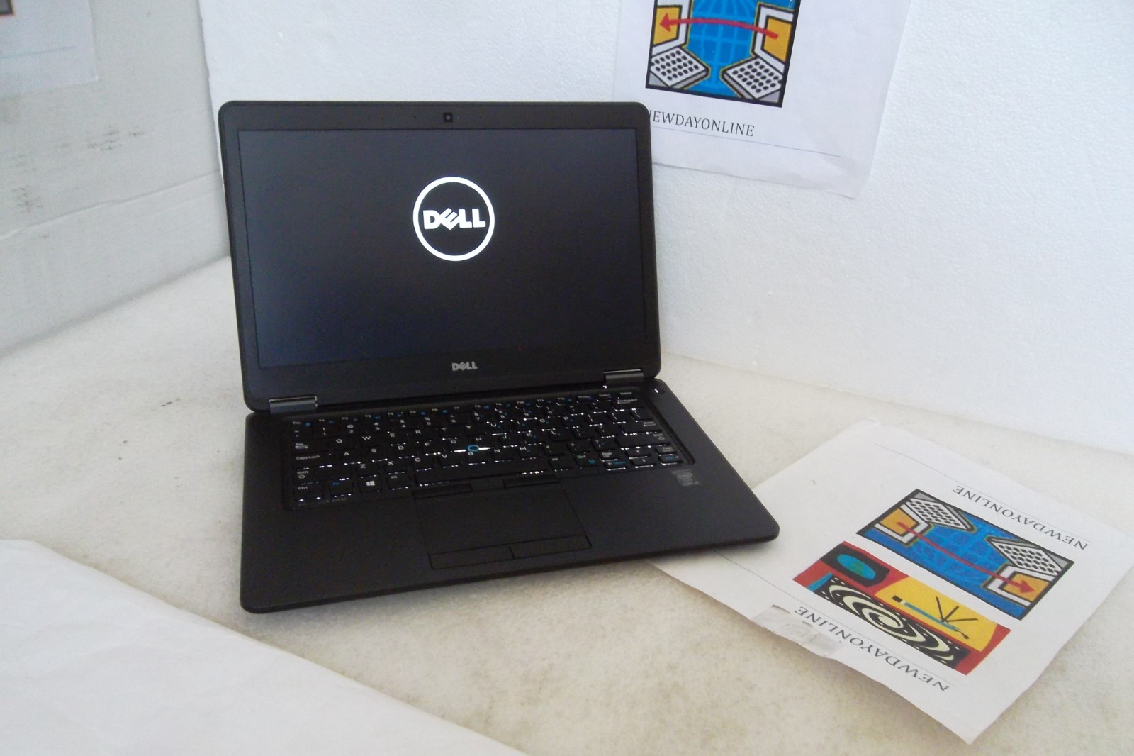 Dell Latitude E7450 Intel i5-5300U 2.30GHz 8GB Wi-Fi 320GB Webcam Bluetooth