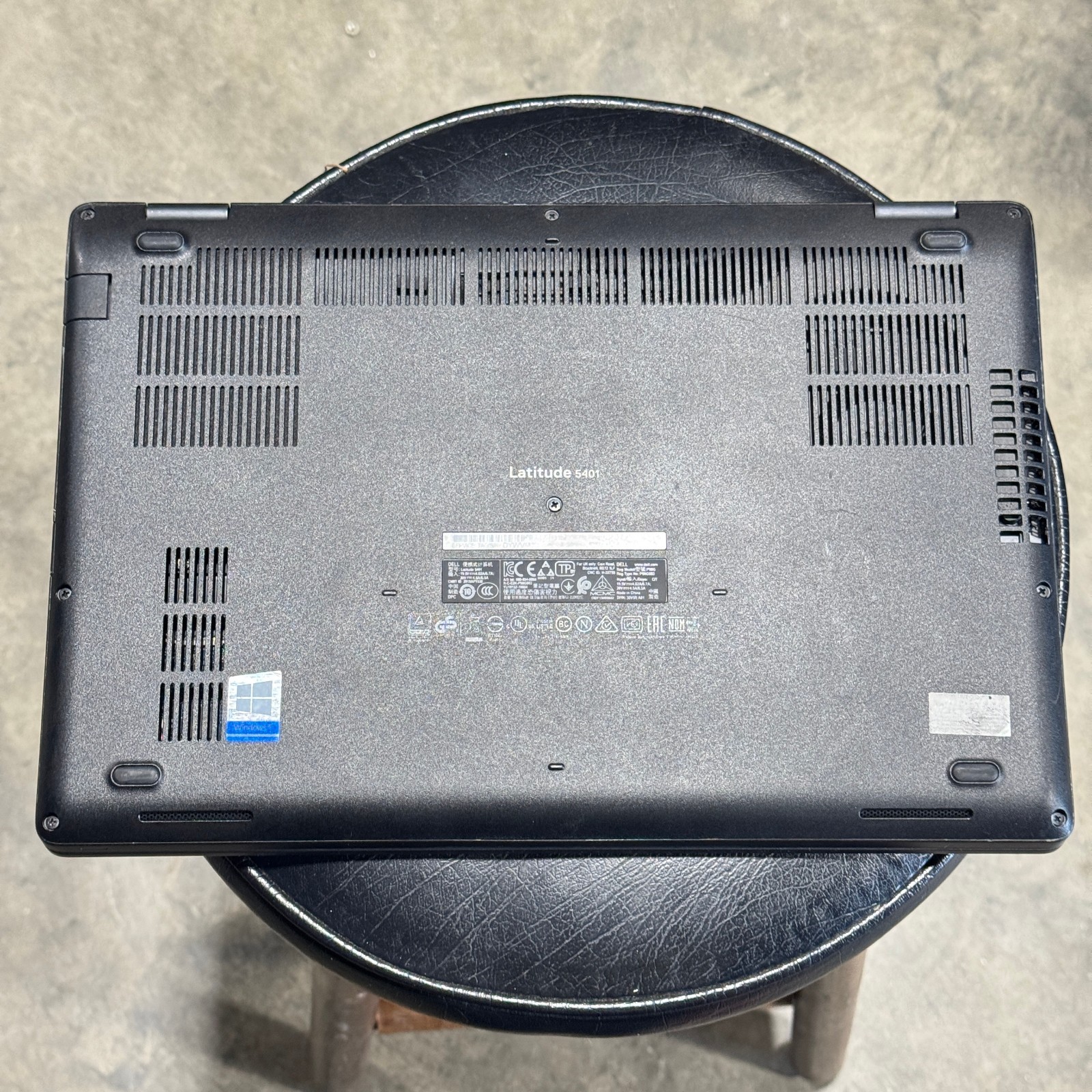 Dell Latitude 5401 14″ FHD i5-9400H 8GB RAM 256GB SSD | Charger Included | No OS