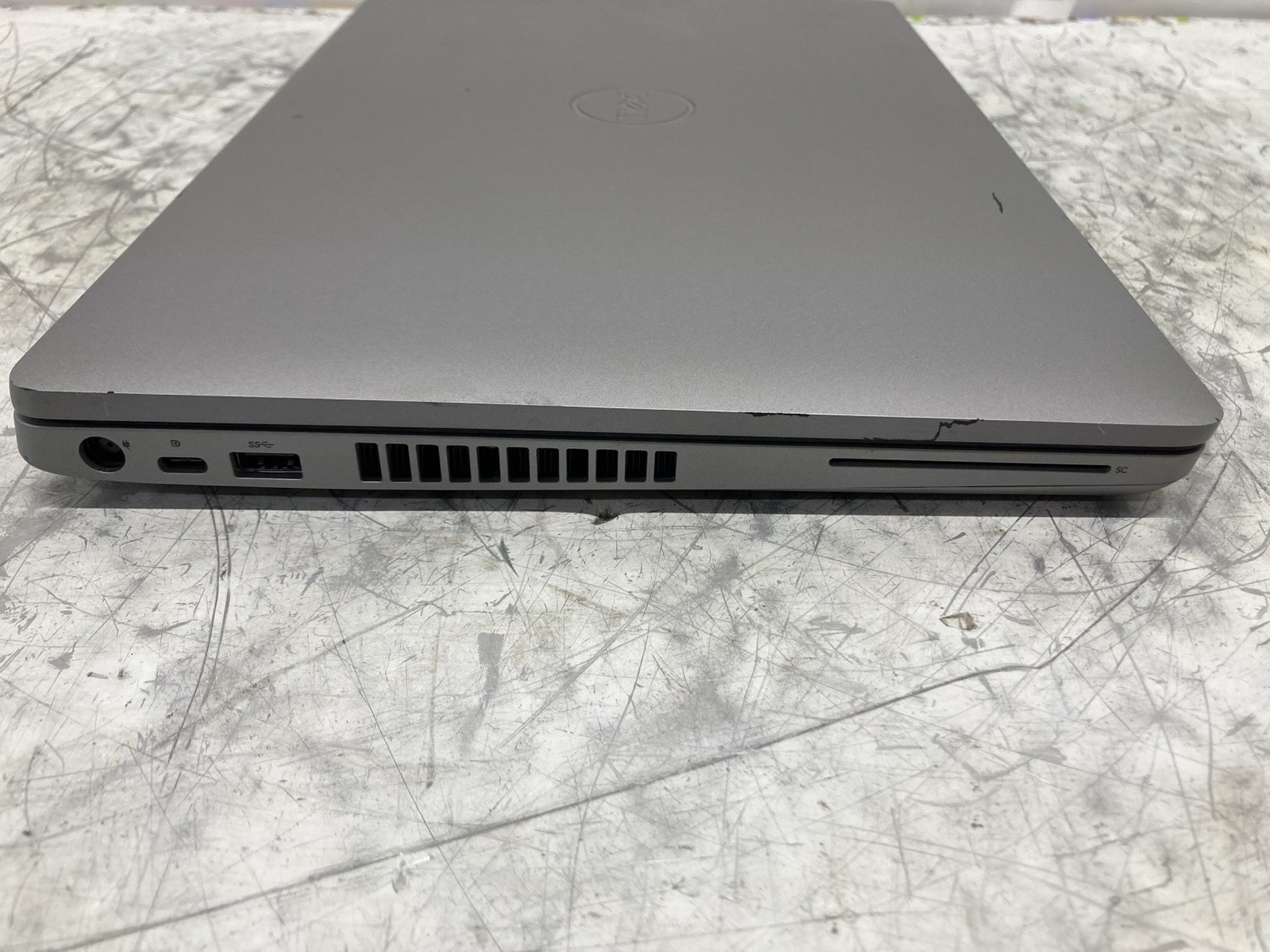 Dell Latitude 5510 Intel Core i3-10th Gen. 15.6″ Laptop NO RAM/SSD/OS | NO POWER