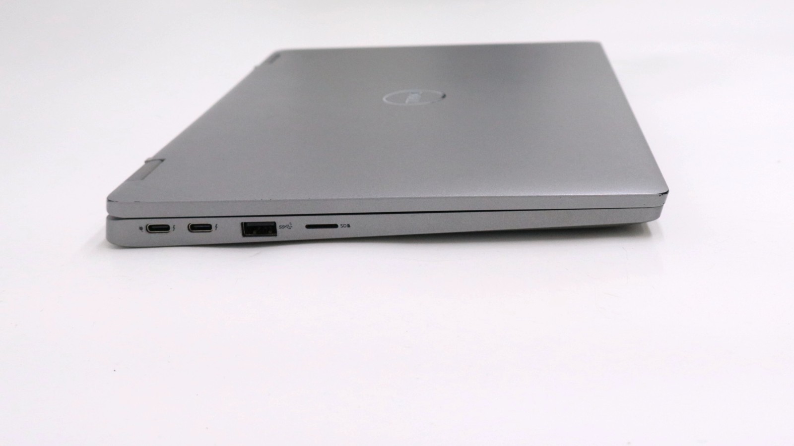 Dell Latitude 5330 13″ i7-1265u 16GB 512GB – Very Good