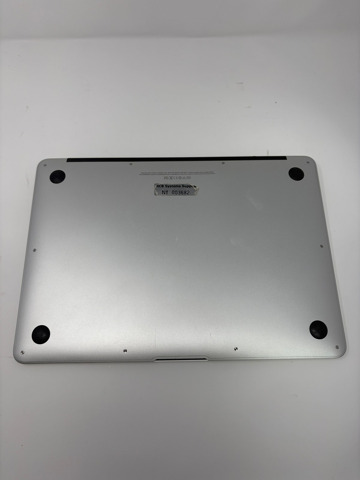 Apple MacBook Air i5-4250U 8GB RAM 256 GB SSD Mid 2013