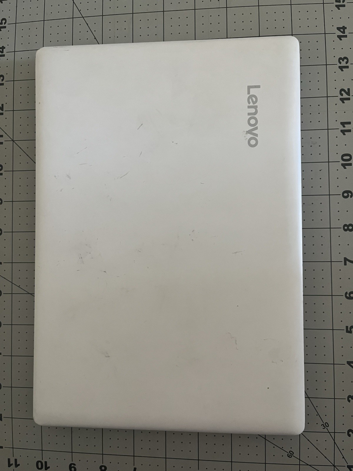 Nice Working Condition Lenovo IdeaPad 110s – 11IBR 11.6″ White w/ Power Cord,