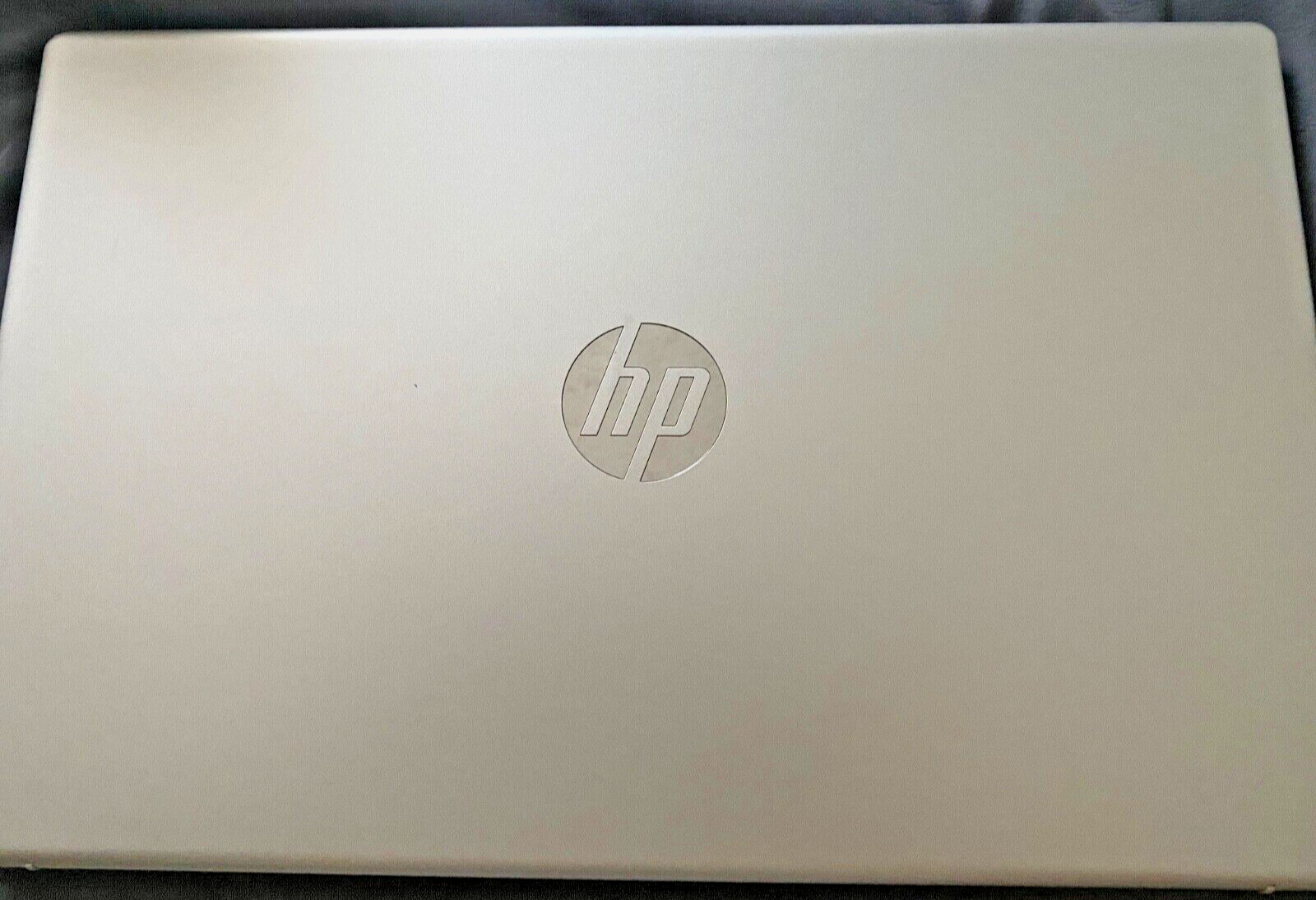 HP 15-dy5073dx 15.6″ (512GB SSD, Intel Core i7-1255U, 4.70GHz, 16GB RAM,…
