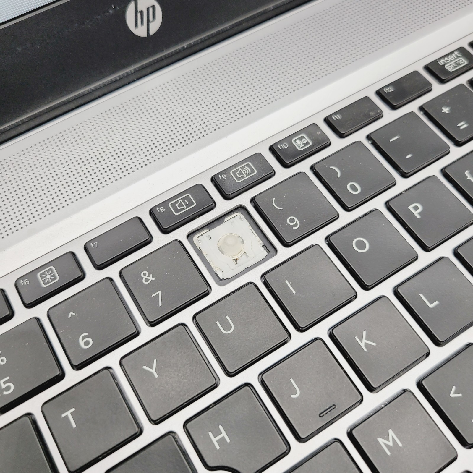 HP EliteBook 850 G3 Core i5-6200U 2.3GHz 4GB RAM No HDD 15.6″ ***Boot to Bios