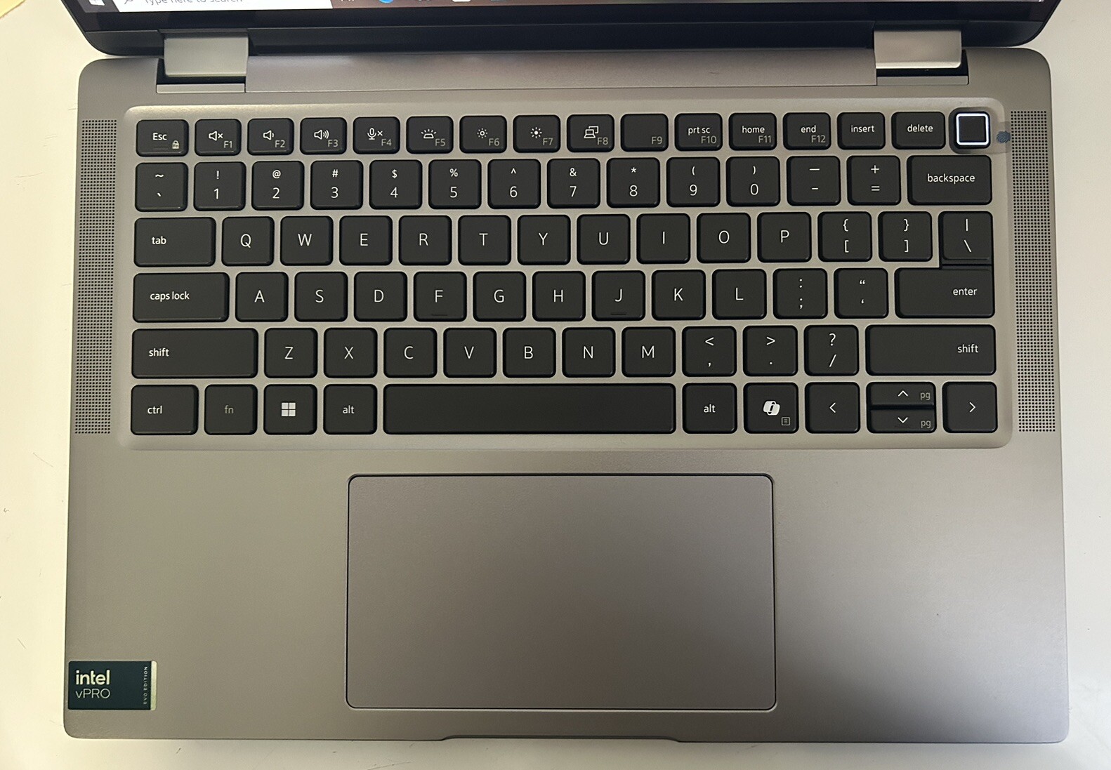Dell Latitude 7450 14″ Core Ultra 7 165U 16GB RAM 512GB SSD 2-in-1 TOUCH Laptop
