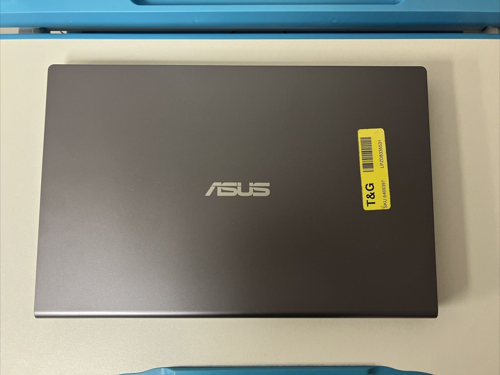 ASUS VivoBook X515 15.6″ 256GB SSD, Intel Core i3 10th Gen., 1.20 GHz 8 GB RAM