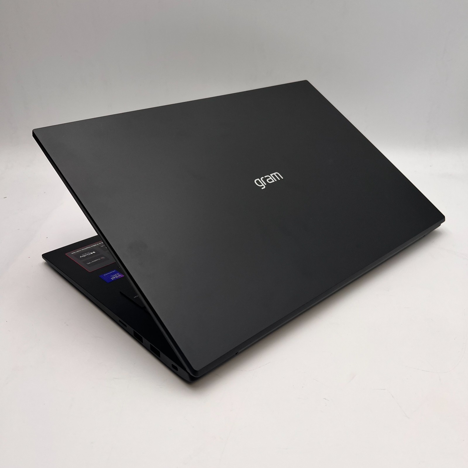 LG Gram 17″ 17Z90TL-H.AUB6U3 Ultra 7 32GB RAM 1TB SSD Black | NEW OPEN BOX